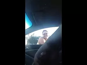 Rossa Sonya scopa la ...